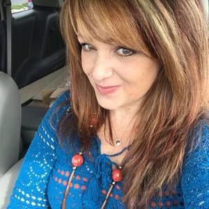 Meet your Posher, Deb